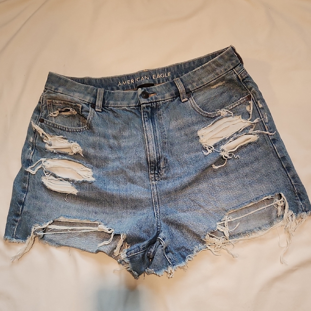 American Eagle Outfitters |  Women's Distressed Blue Denim Shorts | Sz14